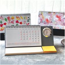 تقویم رومیزی با ساعت