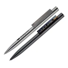 خودکار فلزی بسیار شیک با جعبه