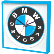 ساعت دیواری مدل وینا