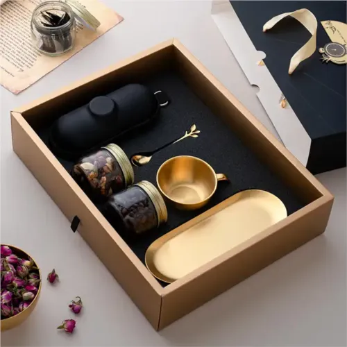 Y-123 - ست هدیه یلدایی اوژن