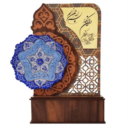 HLT-06 - تندیس وان یکاد